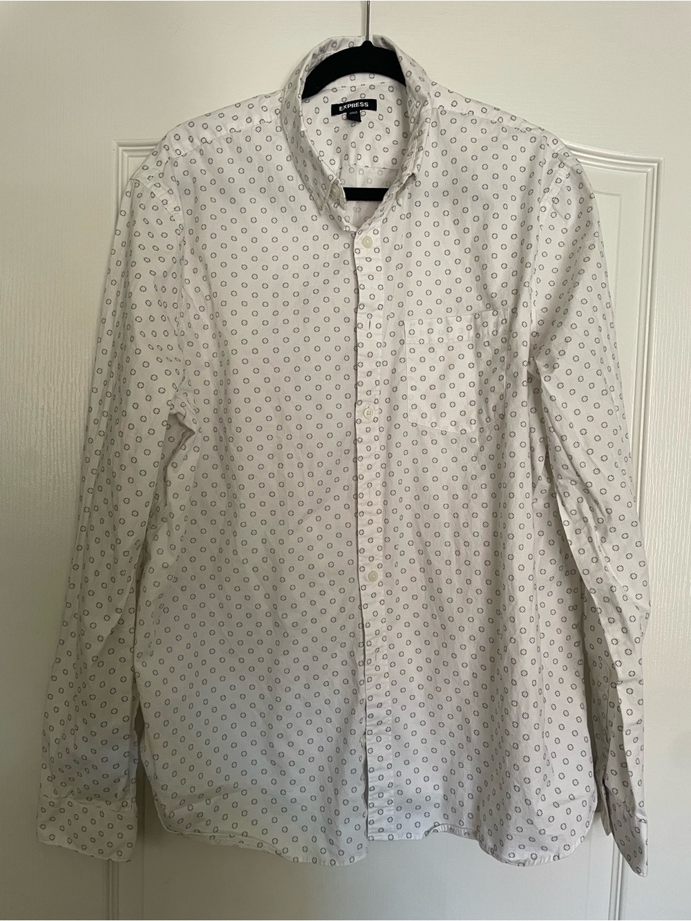 Express Men’s White Button-Up Shirt with Navy Circle Print